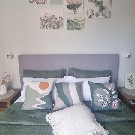 Casa Di Catalina Apartment Фавиняна Екстериор снимка